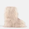 Buty Jacquemus + Moon Boot Icon Yeti Mid w kolorze kremowym