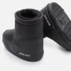 Czarne gumowe buty bez sznurowadeł Czarne gumowe buty bez sznurowadeł