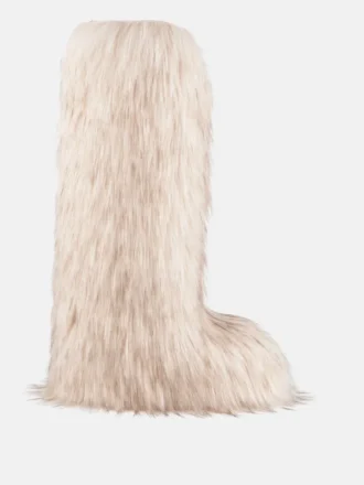 Jacquemus + Moon Boot Icon Yeti – wysokie białe buty z sztucznego futra
